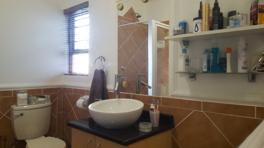 2 Bedroom Property for Sale in Melrose Gauteng