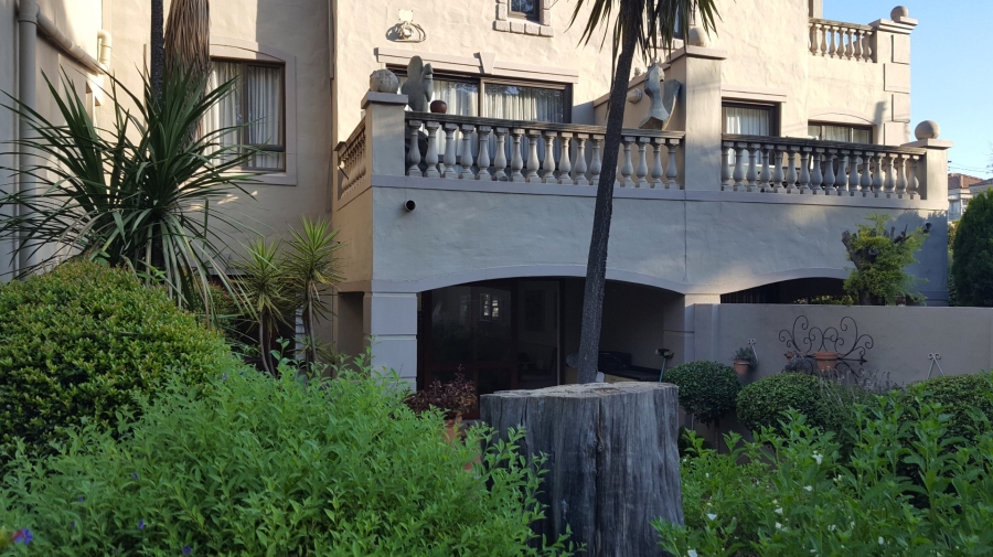 2 Bedroom Property for Sale in Melrose Gauteng