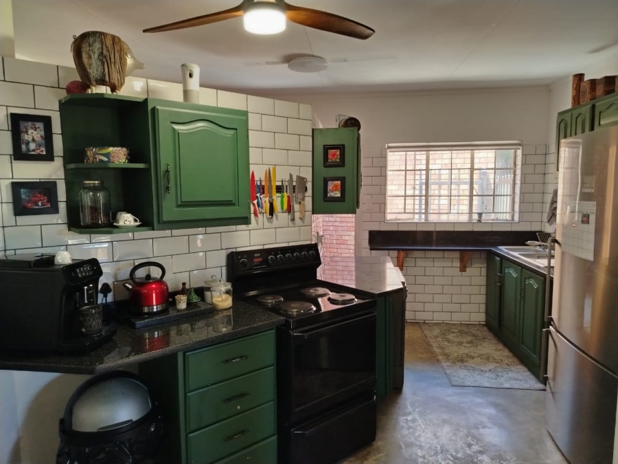 4 Bedroom Property for Sale in Meyerspark Gauteng