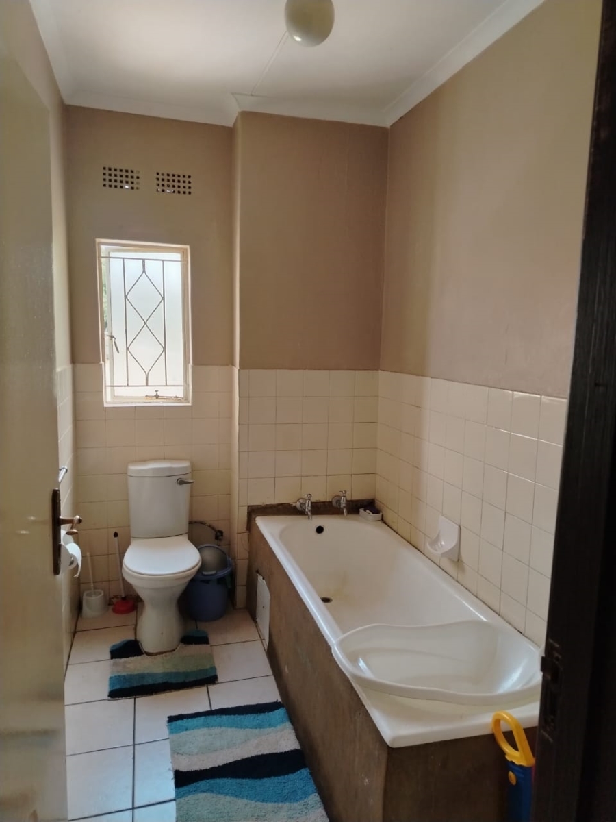 2 Bedroom Property for Sale in Florida Gauteng