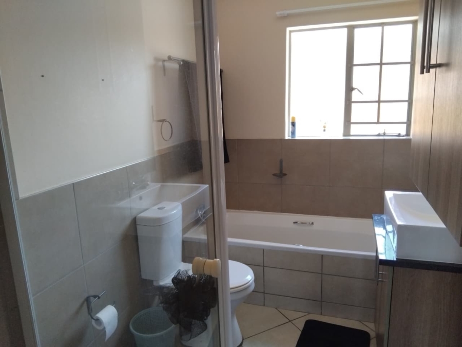 3 Bedroom Property for Sale in Mooikloof Ridge Gauteng