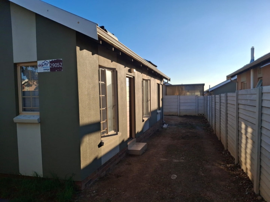 3 Bedroom Property for Sale in Sky City Gauteng