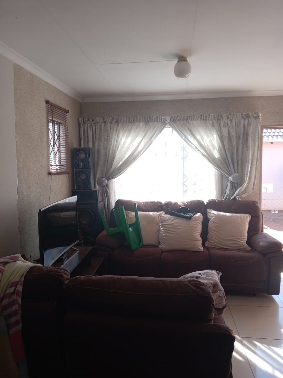3 Bedroom Property for Sale in Sky City Gauteng