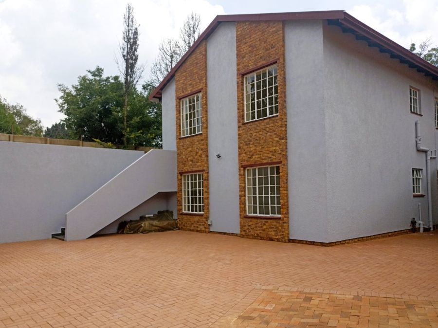 To Let 2 Bedroom Property for Rent in Weltevreden Park Gauteng