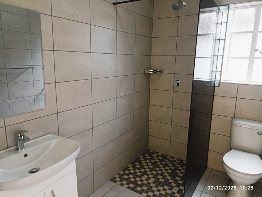 To Let 2 Bedroom Property for Rent in Weltevreden Park Gauteng