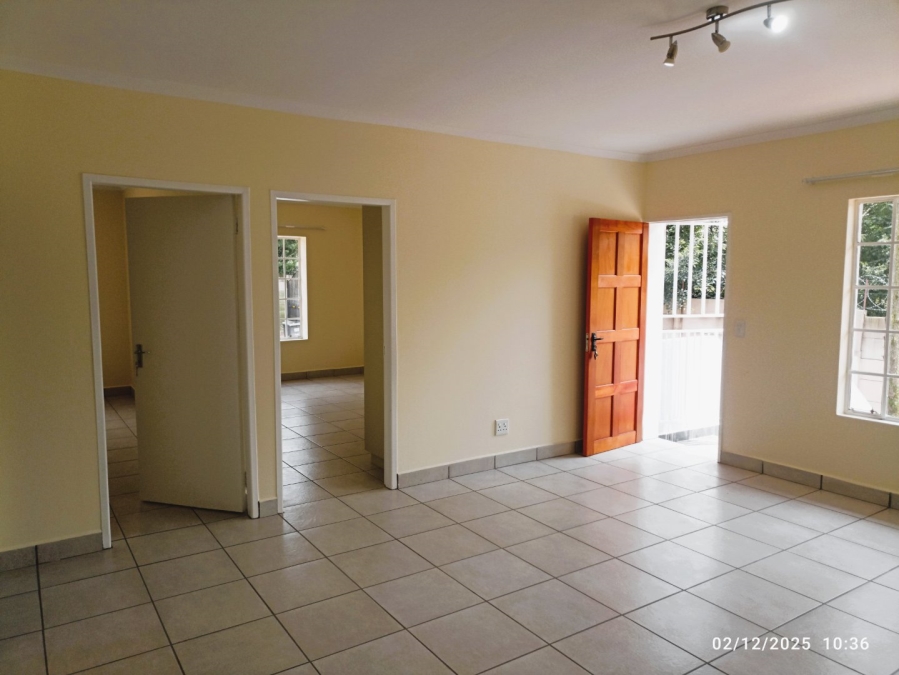 To Let 2 Bedroom Property for Rent in Weltevreden Park Gauteng