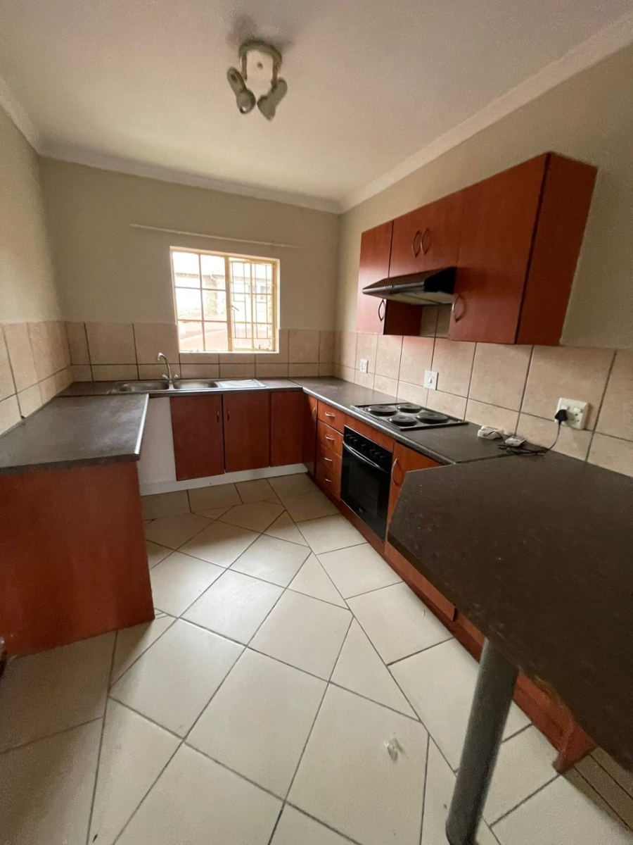 To Let 3 Bedroom Property for Rent in Terenure Gauteng