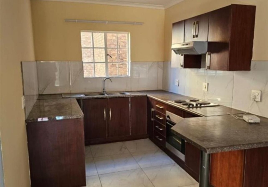 To Let 3 Bedroom Property for Rent in Terenure Gauteng