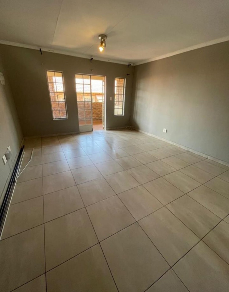To Let 3 Bedroom Property for Rent in Terenure Gauteng
