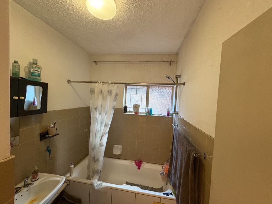 2 Bedroom Property for Sale in Zwartkop Gauteng