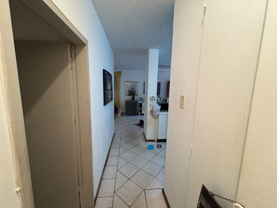 2 Bedroom Property for Sale in Zwartkop Gauteng