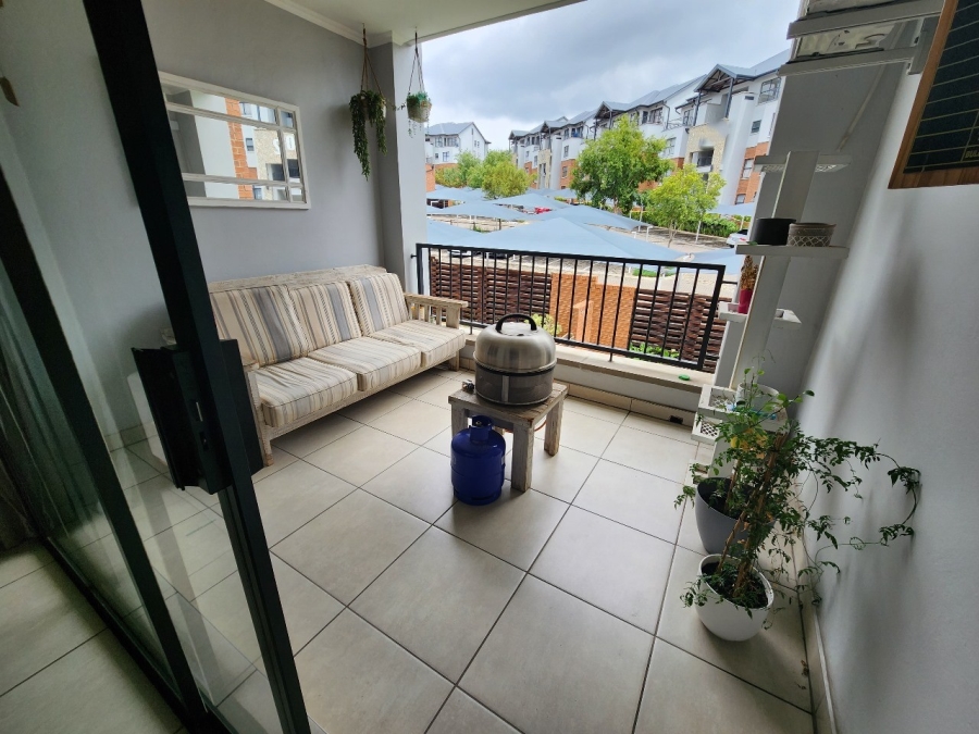 To Let 3 Bedroom Property for Rent in Olivedale Gauteng