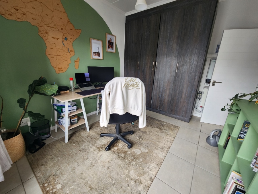 To Let 3 Bedroom Property for Rent in Olivedale Gauteng