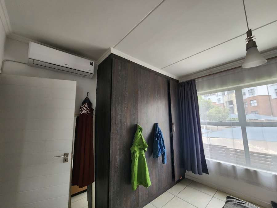 To Let 3 Bedroom Property for Rent in Olivedale Gauteng