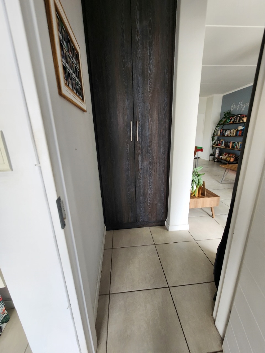 To Let 3 Bedroom Property for Rent in Olivedale Gauteng