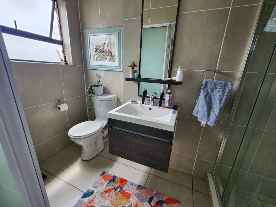 To Let 3 Bedroom Property for Rent in Olivedale Gauteng