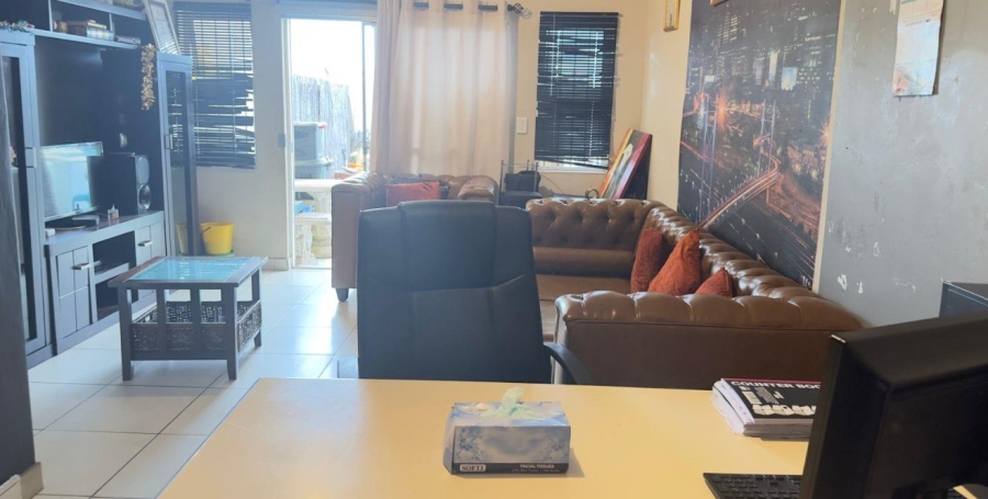 2 Bedroom Property for Sale in Mayberry Park Gauteng