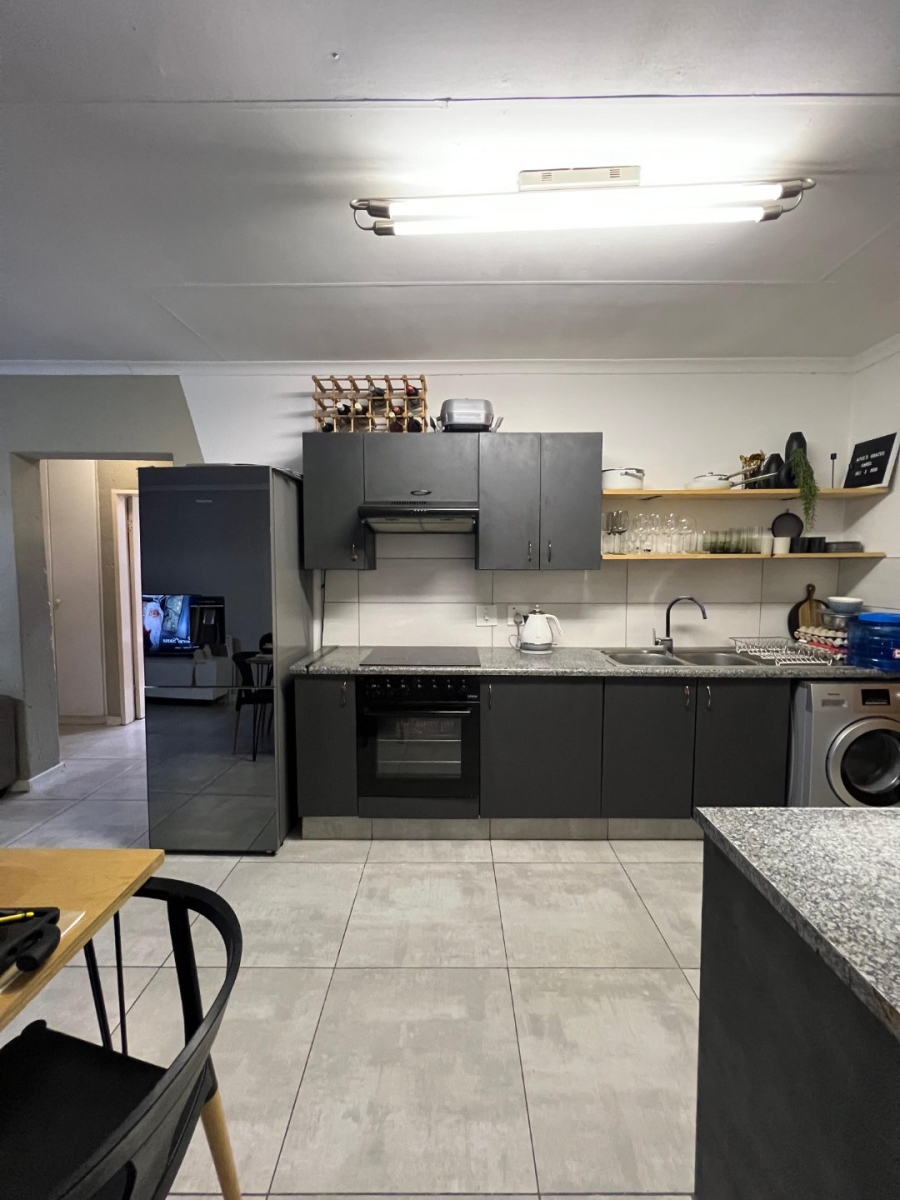 To Let  Bedroom Property for Rent in Northgate Gauteng