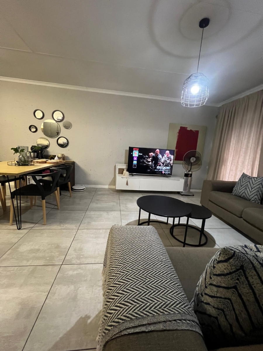 To Let  Bedroom Property for Rent in Northgate Gauteng
