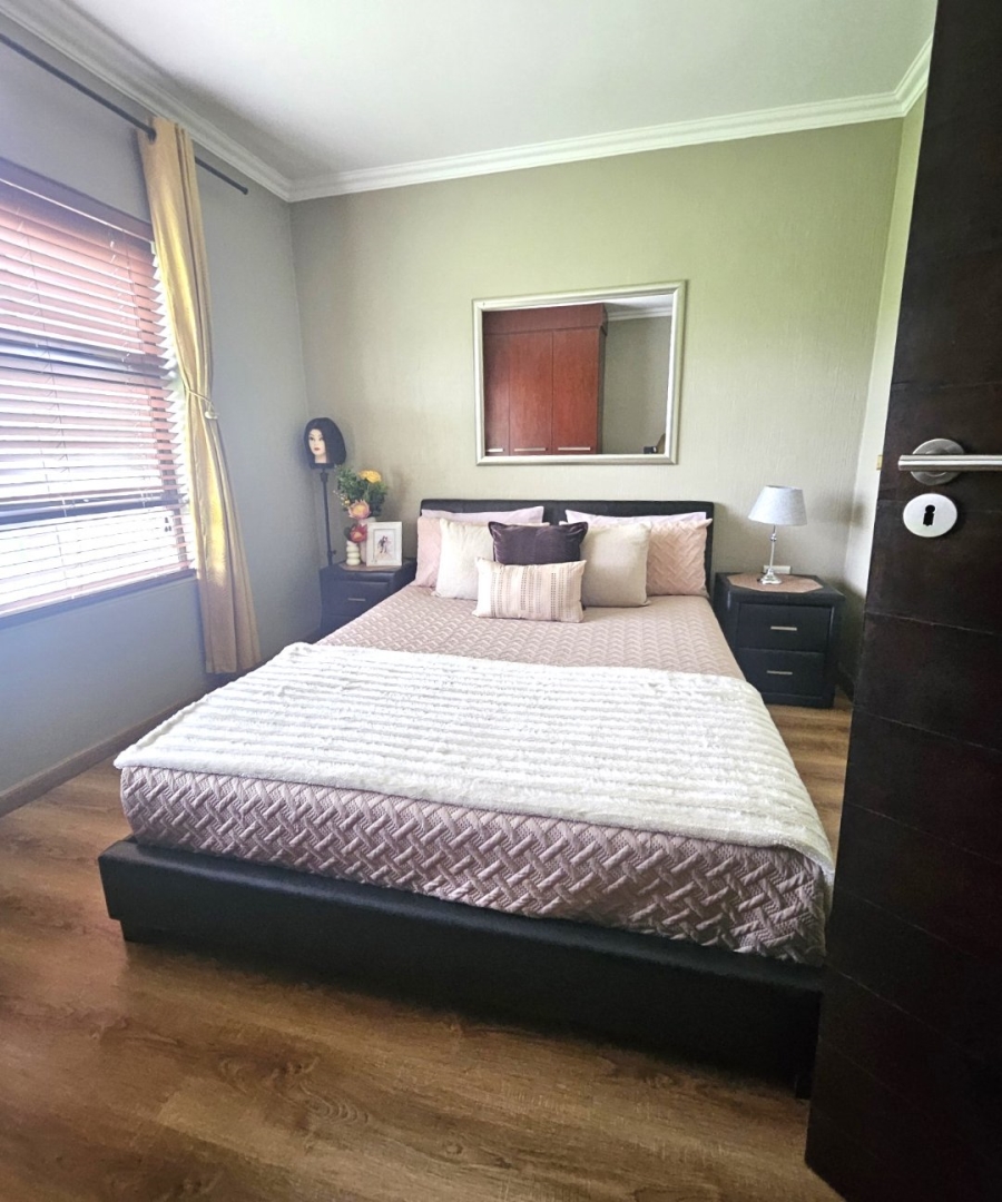 3 Bedroom Property for Sale in Halfway House Gauteng
