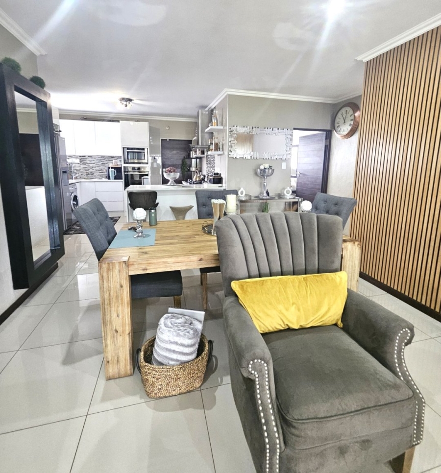 3 Bedroom Property for Sale in Halfway House Gauteng