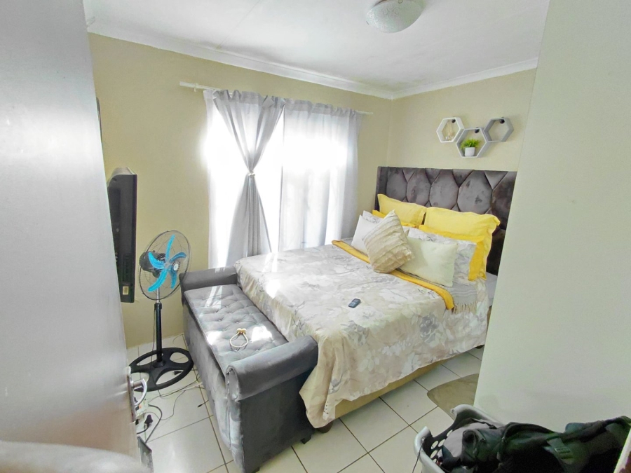 2 Bedroom Property for Sale in Soshanguve VV Gauteng