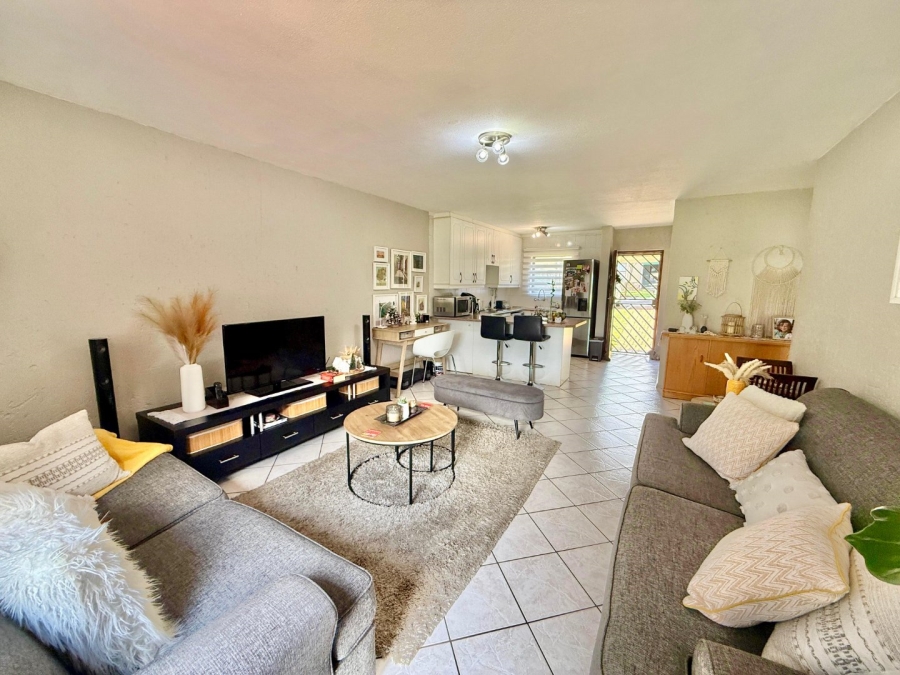 2 Bedroom Property for Sale in New Market Park Gauteng