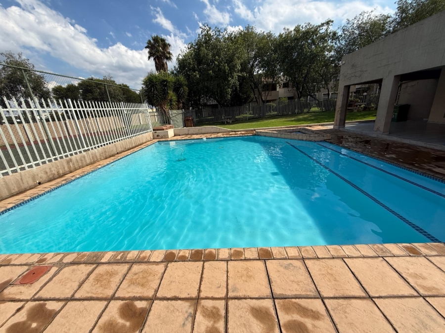 2 Bedroom Property for Sale in New Market Park Gauteng
