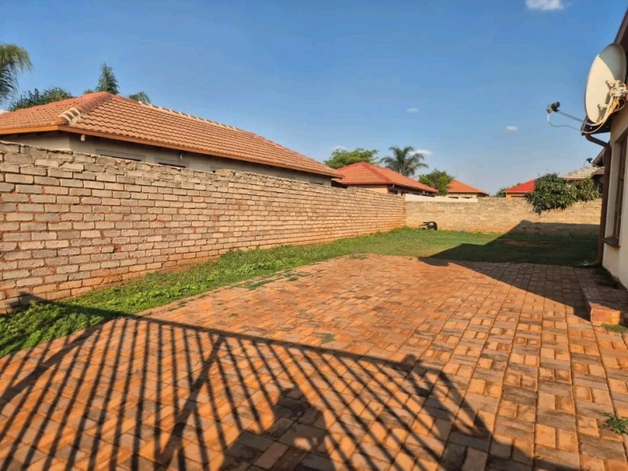 2 Bedroom Property for Sale in Soshanguve South Gauteng
