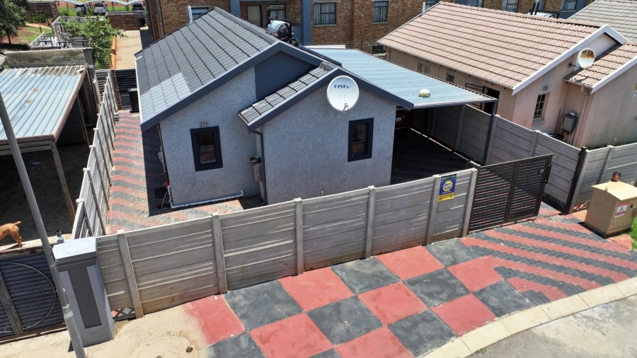 3 Bedroom Property for Sale in Sky City Gauteng