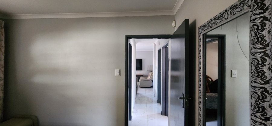 3 Bedroom Property for Sale in Sky City Gauteng