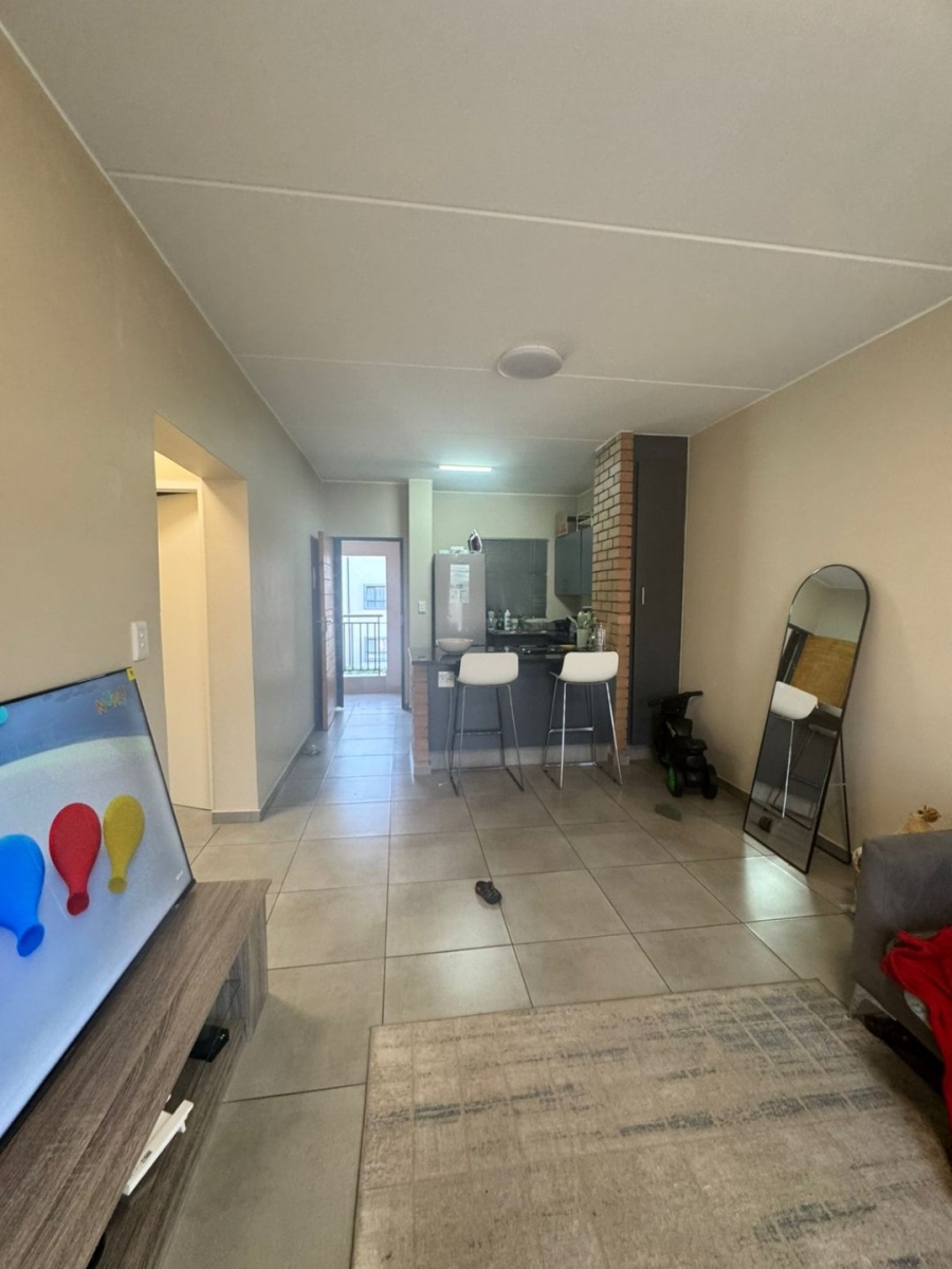 To Let 2 Bedroom Property for Rent in Vorna Valley Gauteng