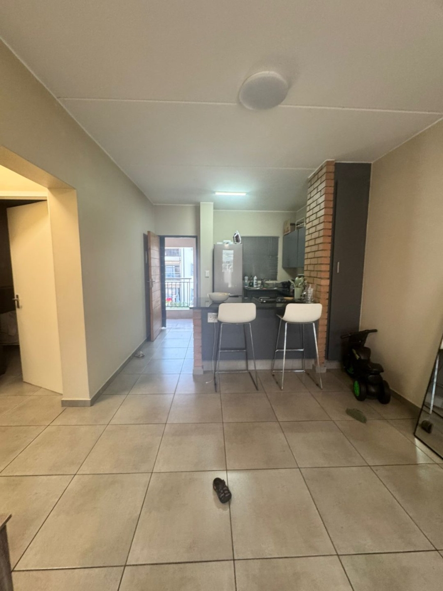 To Let 2 Bedroom Property for Rent in Vorna Valley Gauteng