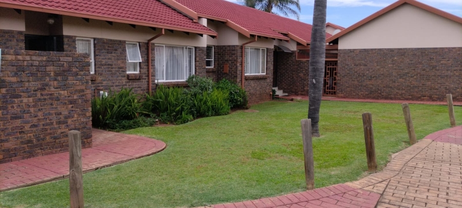 To Let 3 Bedroom Property for Rent in The Orchards Gauteng