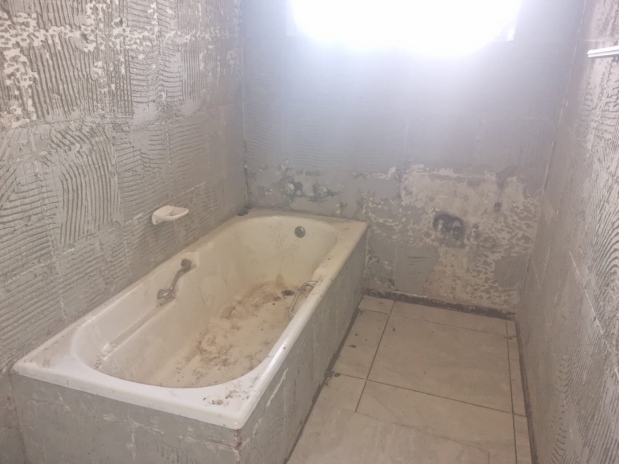 3 Bedroom Property for Sale in Vanderbijlpark CW 1 Gauteng