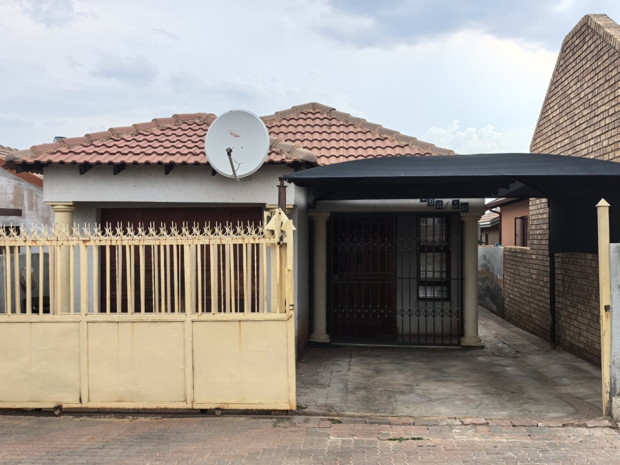 To Let 2 Bedroom Property for Rent in Soshanguve VV Gauteng