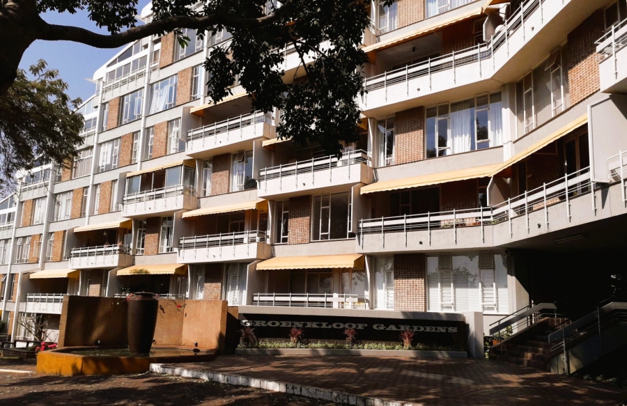 To Let 1 Bedroom Property for Rent in Groenkloof Gauteng