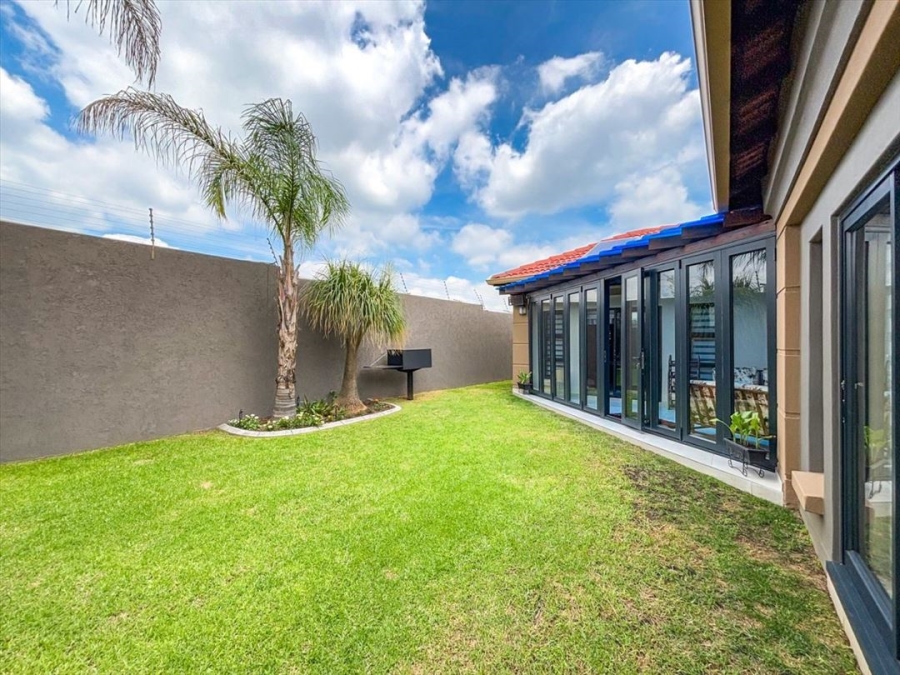 2 Bedroom Property for Sale in Parkrand Gauteng