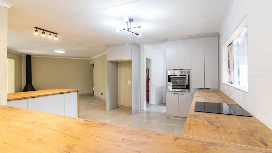 3 Bedroom Property for Sale in Little Falls Gauteng