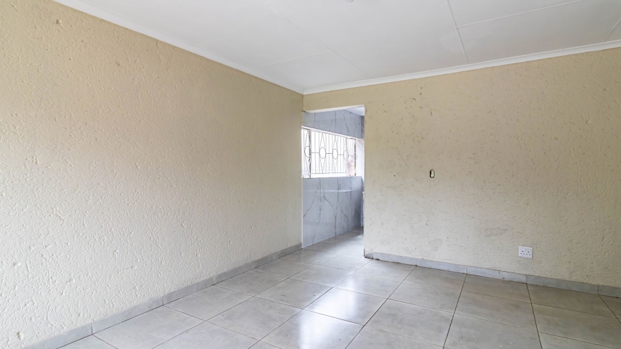 3 Bedroom Property for Sale in Little Falls Gauteng