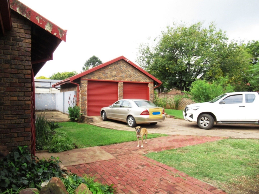 3 Bedroom Property for Sale in Bester Gauteng