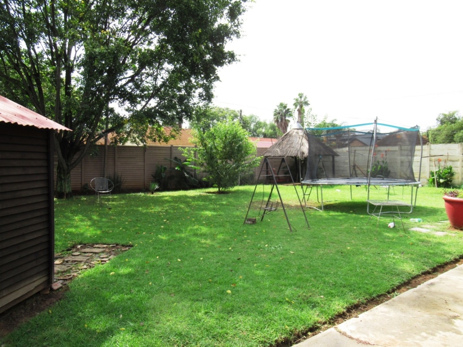 3 Bedroom Property for Sale in Bester Gauteng