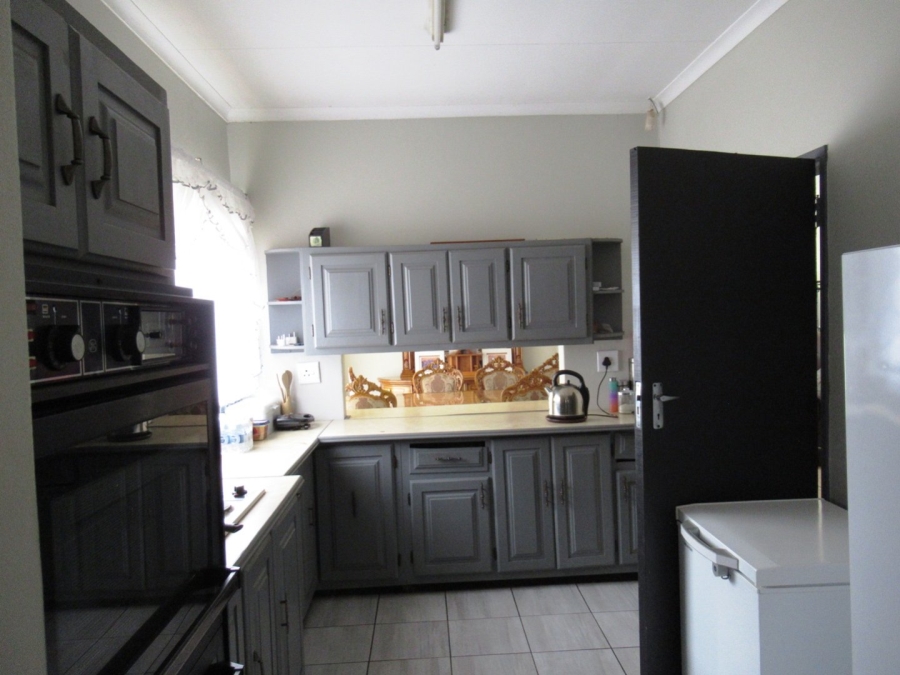 3 Bedroom Property for Sale in Bester Gauteng