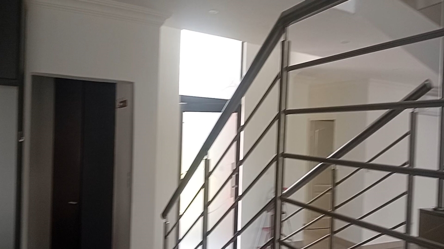 4 Bedroom Property for Sale in Zambezi Manor Lifestyle Estate Gauteng