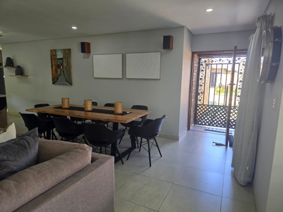 3 Bedroom Property for Sale in Dayanglen Gauteng