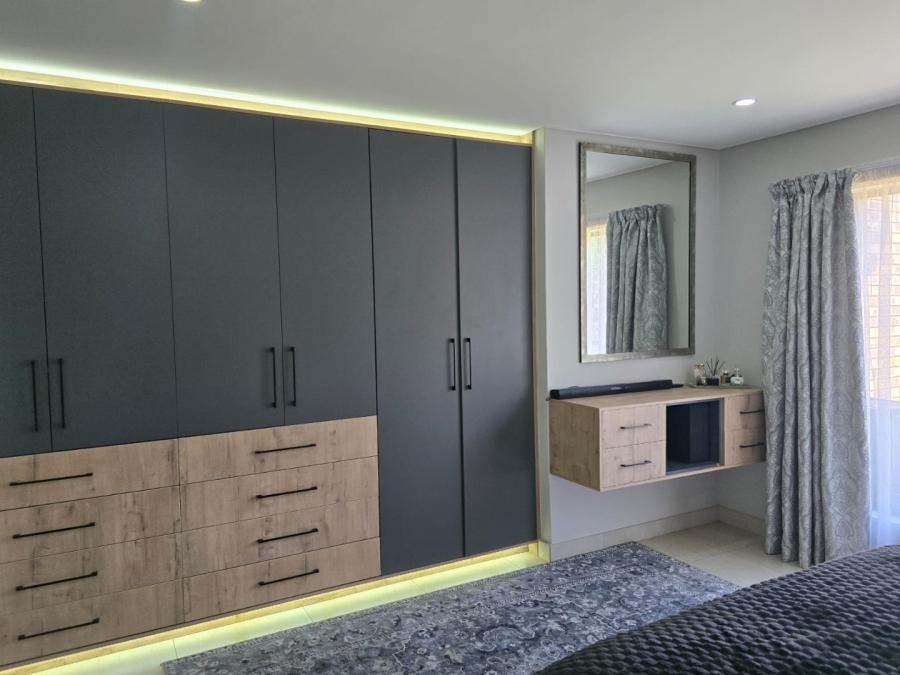 3 Bedroom Property for Sale in Dayanglen Gauteng