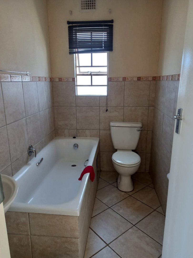 To Let 3 Bedroom Property for Rent in Pretoria West Gauteng