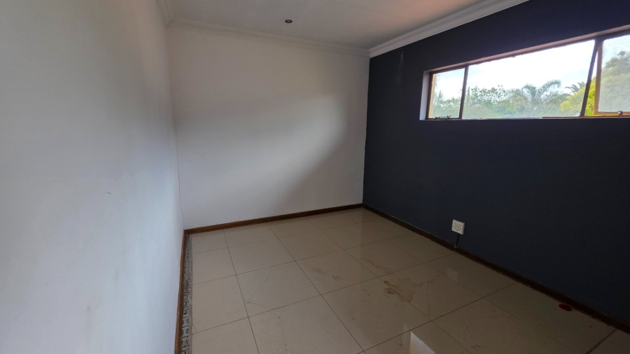 2 Bedroom Property for Sale in Erasmia Gauteng