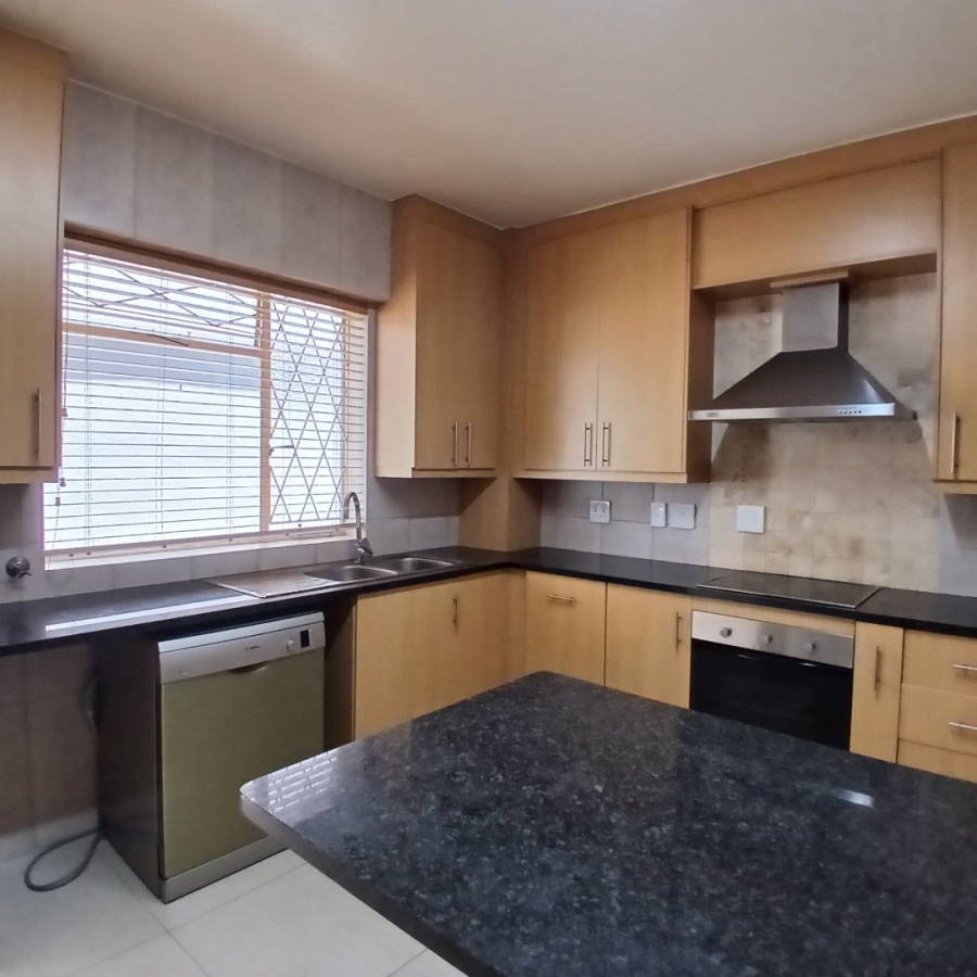 3 Bedroom Property for Sale in Illovo Gauteng