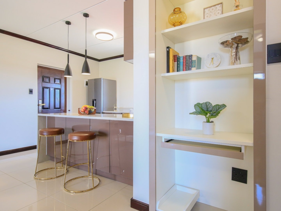 To Let 2 Bedroom Property for Rent in Blue Hills Gauteng